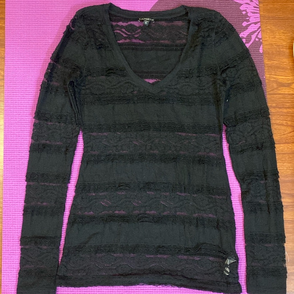 lace shirt